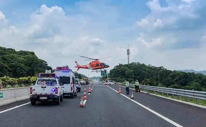 定襄高速公路汽车救援案例